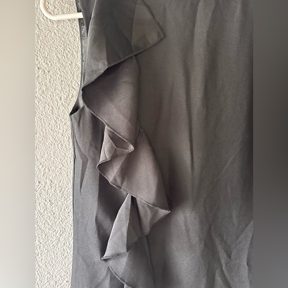 Little Black Dress with ruffle accents size small - Picture 4 of 7